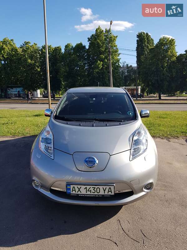 Nissan Leaf 2014