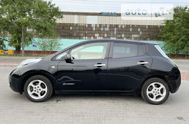 Хэтчбек Nissan Leaf 2012 в Житомире