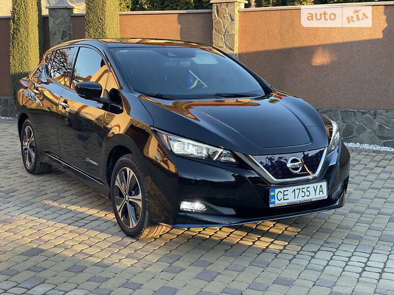 Хэтчбек Nissan Leaf 2020 в Черновцах