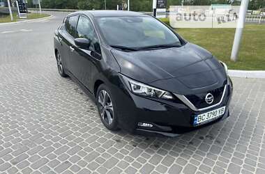 Хэтчбек Nissan Leaf 2021 в Львове