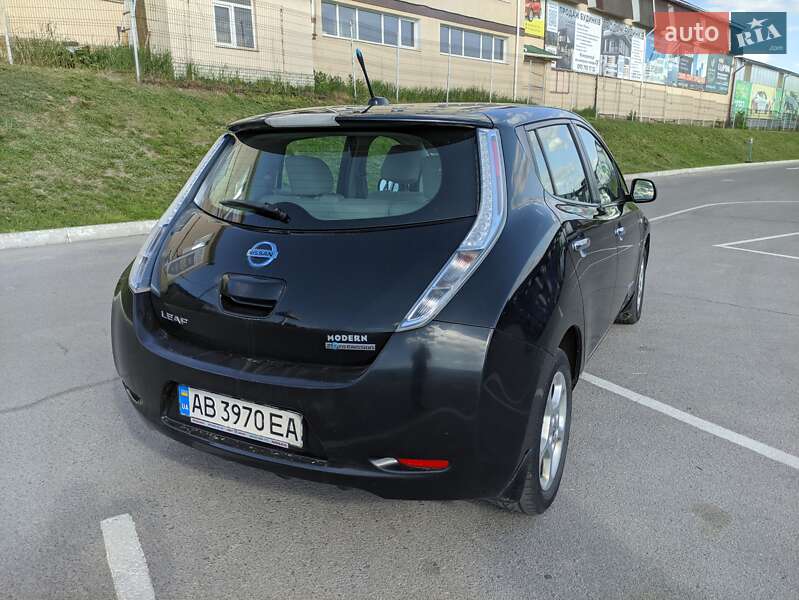Хетчбек Nissan Leaf 2013 в Вінниці
