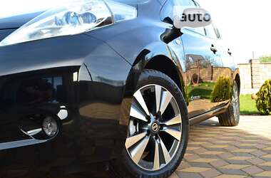 Хетчбек Nissan Leaf 2014 в Сарнах