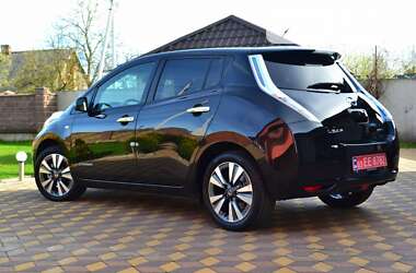 Хэтчбек Nissan Leaf 2014 в Сарнах