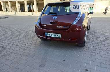 Хэтчбек Nissan Leaf 2016 в Тернополе
