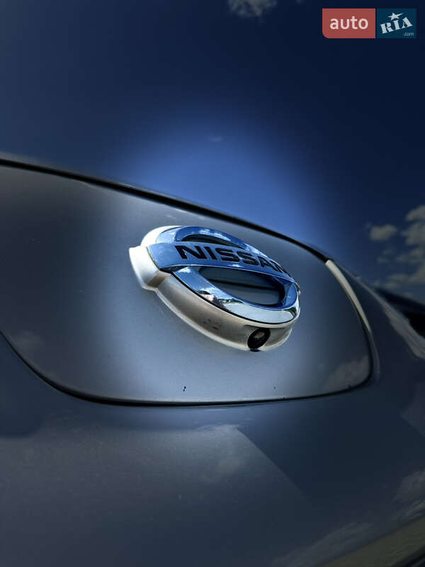 Хэтчбек Nissan Leaf 2016 в Мукачево