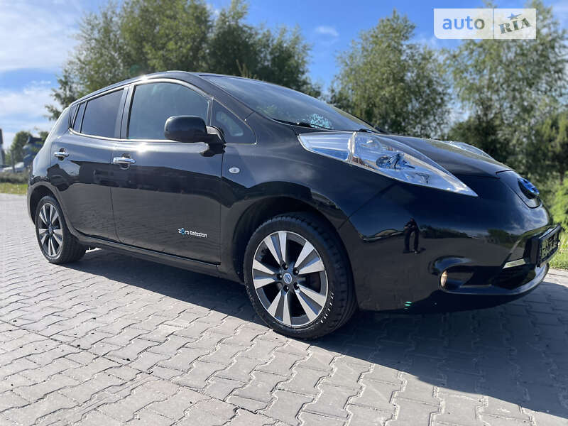 Хетчбек Nissan Leaf 2017 в Луцьку