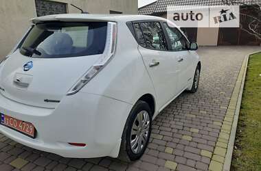 Хэтчбек Nissan Leaf 2015 в Луцке