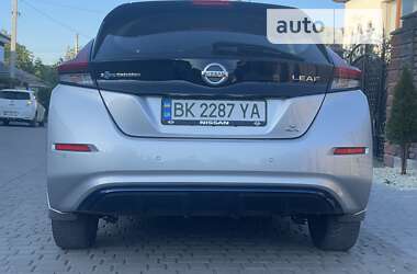 Хэтчбек Nissan Leaf 2021 в Ровно