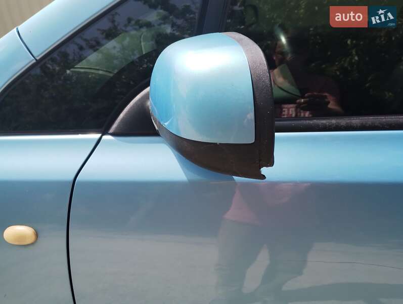 Хэтчбек Nissan Leaf 2015 в Киеве