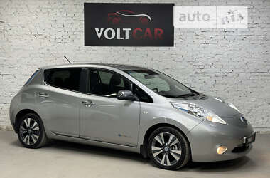 Хетчбек Nissan Leaf 2013 в Володимир-Волинському