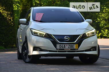 Хэтчбек Nissan Leaf 2021 в Трускавце