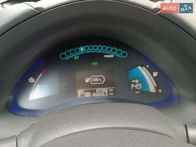 Хетчбек Nissan Leaf 2015 в Тернополі