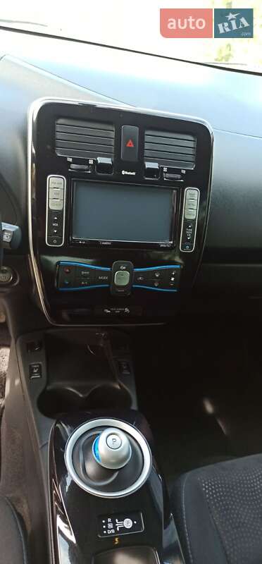 Хетчбек Nissan Leaf 2014 в Вінниці фото 15 Хетчбек Nissan Leaf 2014 в Вінниці