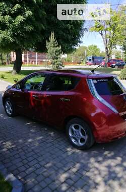 Хэтчбек Nissan Leaf 2011 в Хмельницком