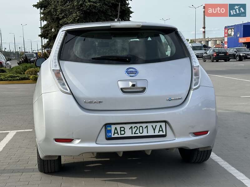 Хетчбек Nissan Leaf 2015 в Вінниці