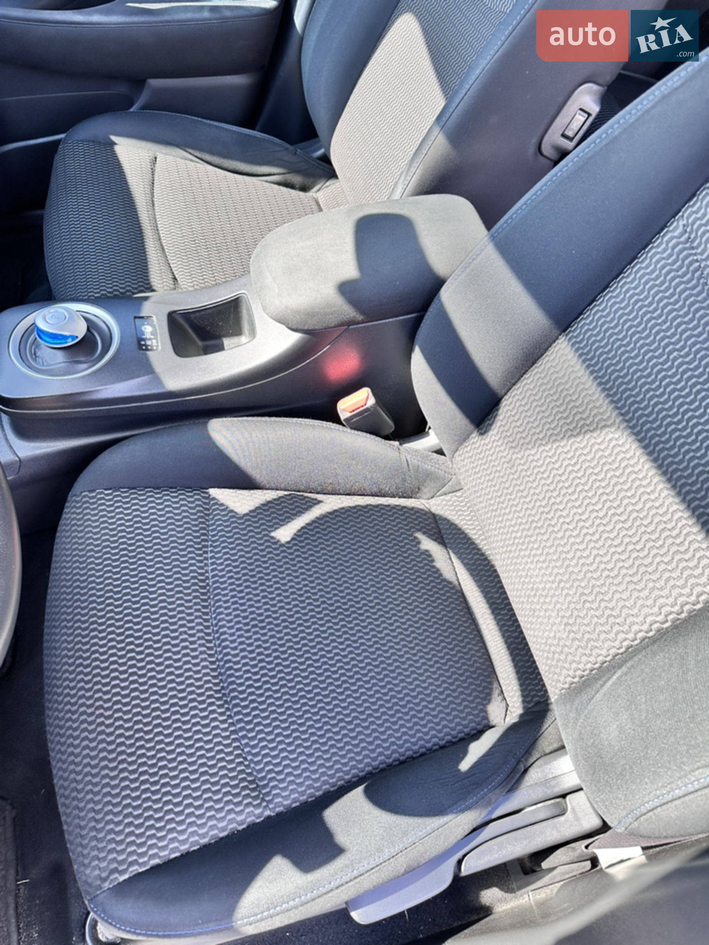 2015 Nissan Leaf - мініатюра 17