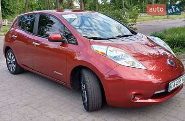 Хэтчбек Nissan Leaf 2013 в Черкассах