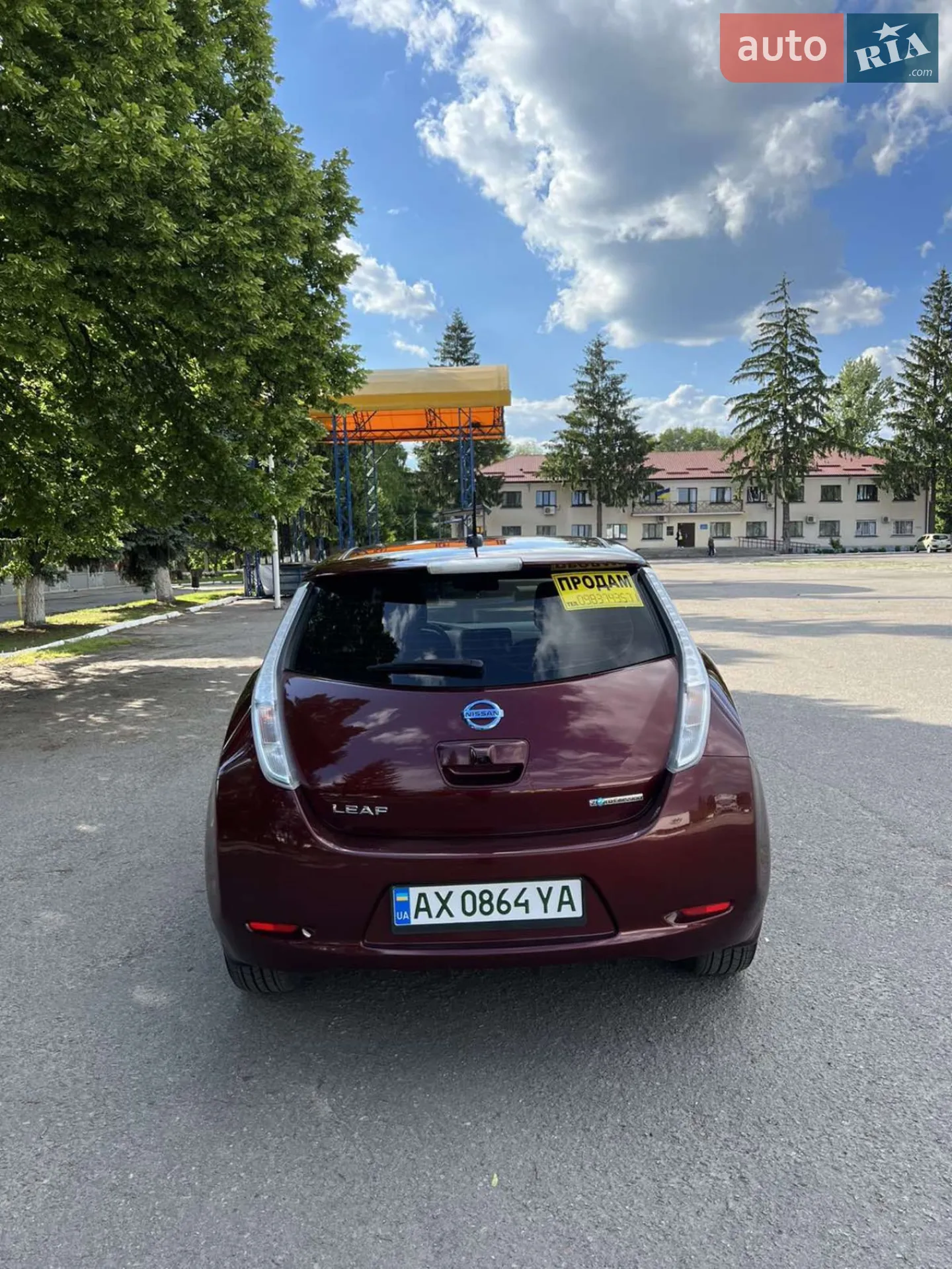 2016 Nissan Leaf - мініатюра 9