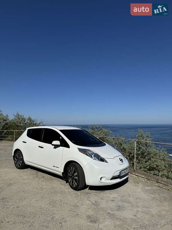 Хэтчбек Nissan Leaf 2016 в Одессе фото 14 Хэтчбек Nissan Leaf 2016 в Одессе