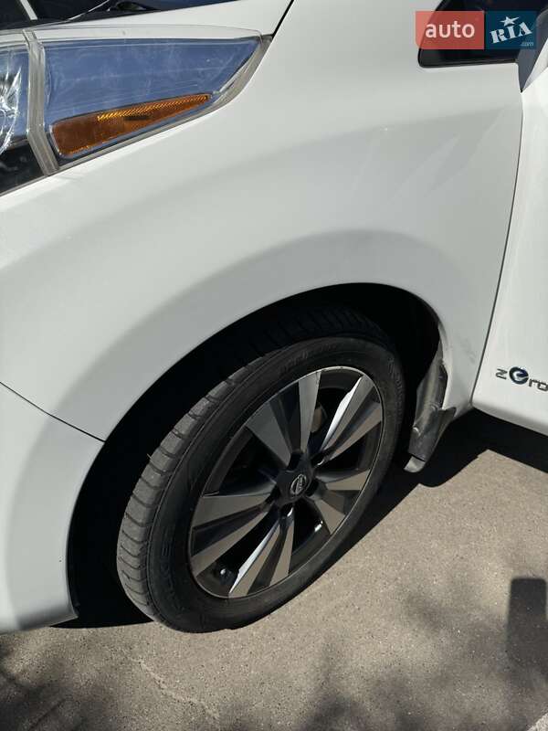 Хэтчбек Nissan Leaf 2016 в Одессе фото 54 Хэтчбек Nissan Leaf 2016 в Одессе