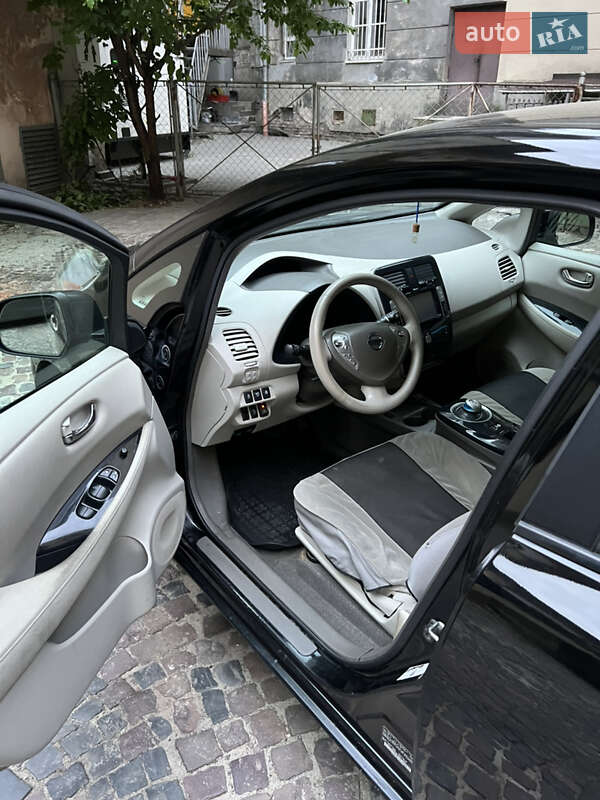 Хетчбек Nissan Leaf 2011 в Львові фото 13 Хетчбек Nissan Leaf 2011 в Львові