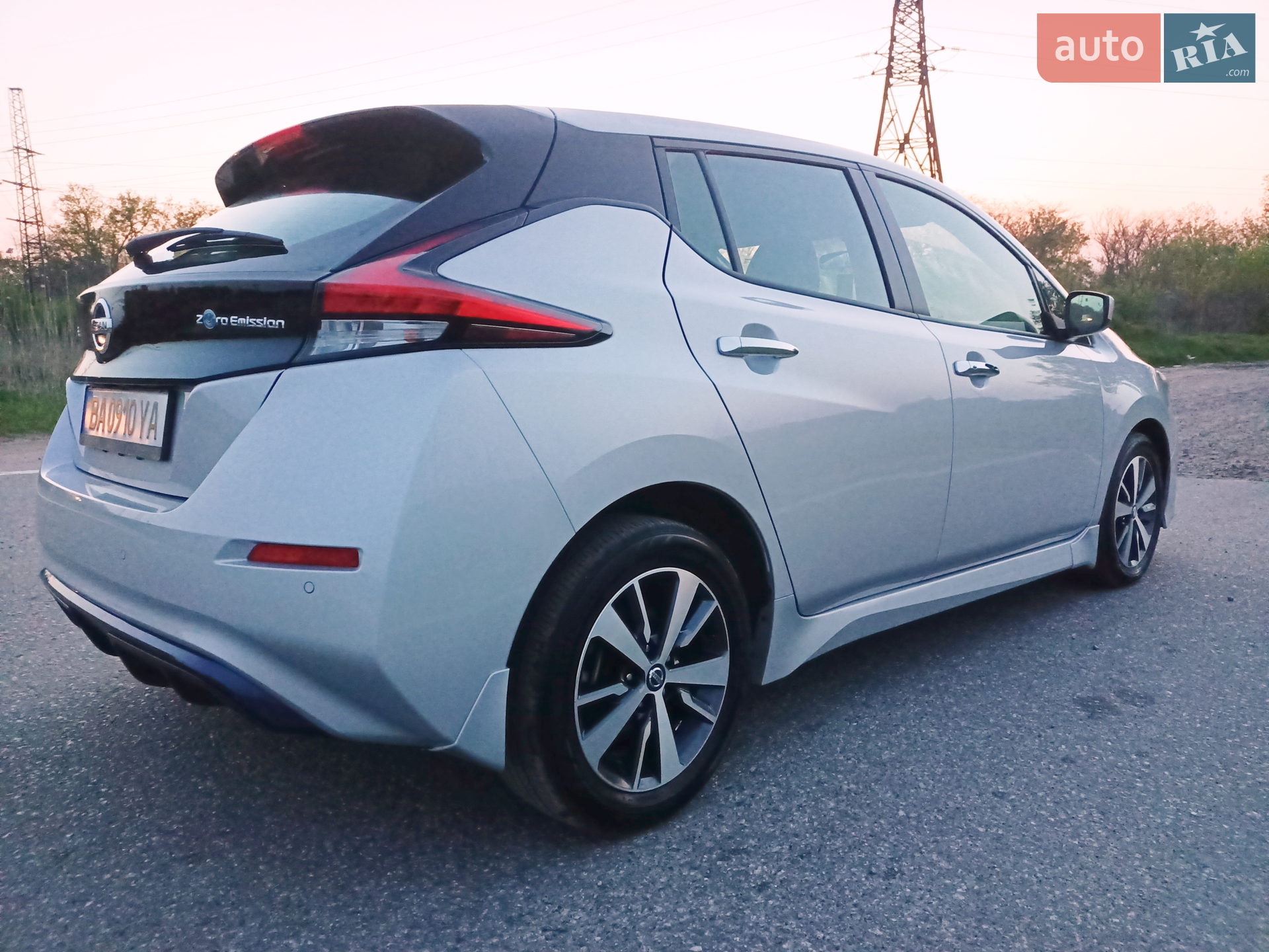 2022 Nissan Leaf - мініатюра 24
