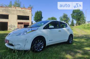 Хетчбек Nissan Leaf 2014 в Самборі