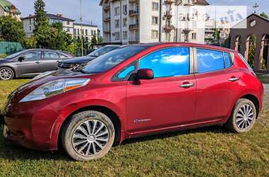 Хетчбек Nissan Leaf 2013 в Ужгороді