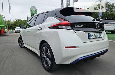 Хетчбек Nissan Leaf 2019 в Одесі