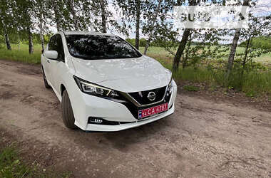 Хетчбек Nissan Leaf 2021 в Тульчині