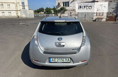 Хетчбек Nissan Leaf 2014 в Кривому Розі