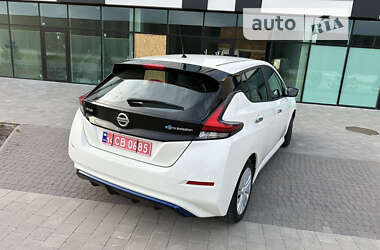 Хетчбек Nissan Leaf 2018 в Хмельницькому