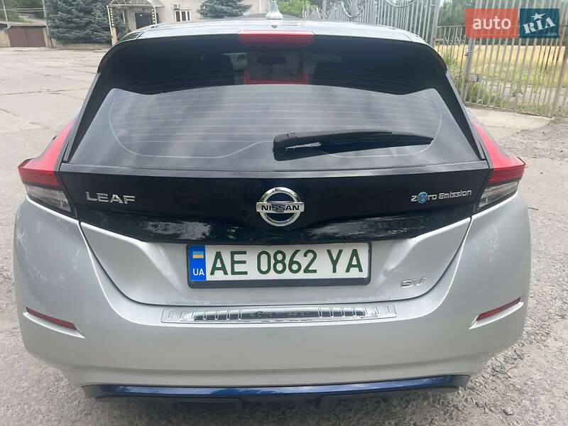 Хэтчбек Nissan Leaf 2019 в Днепре