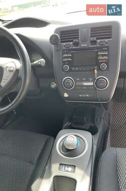 Хэтчбек Nissan Leaf 2014 в Полтаве