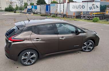 Хэтчбек Nissan Leaf 2018 в Ковеле