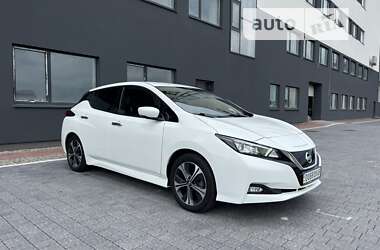 Хетчбек Nissan Leaf 2021 в Львові