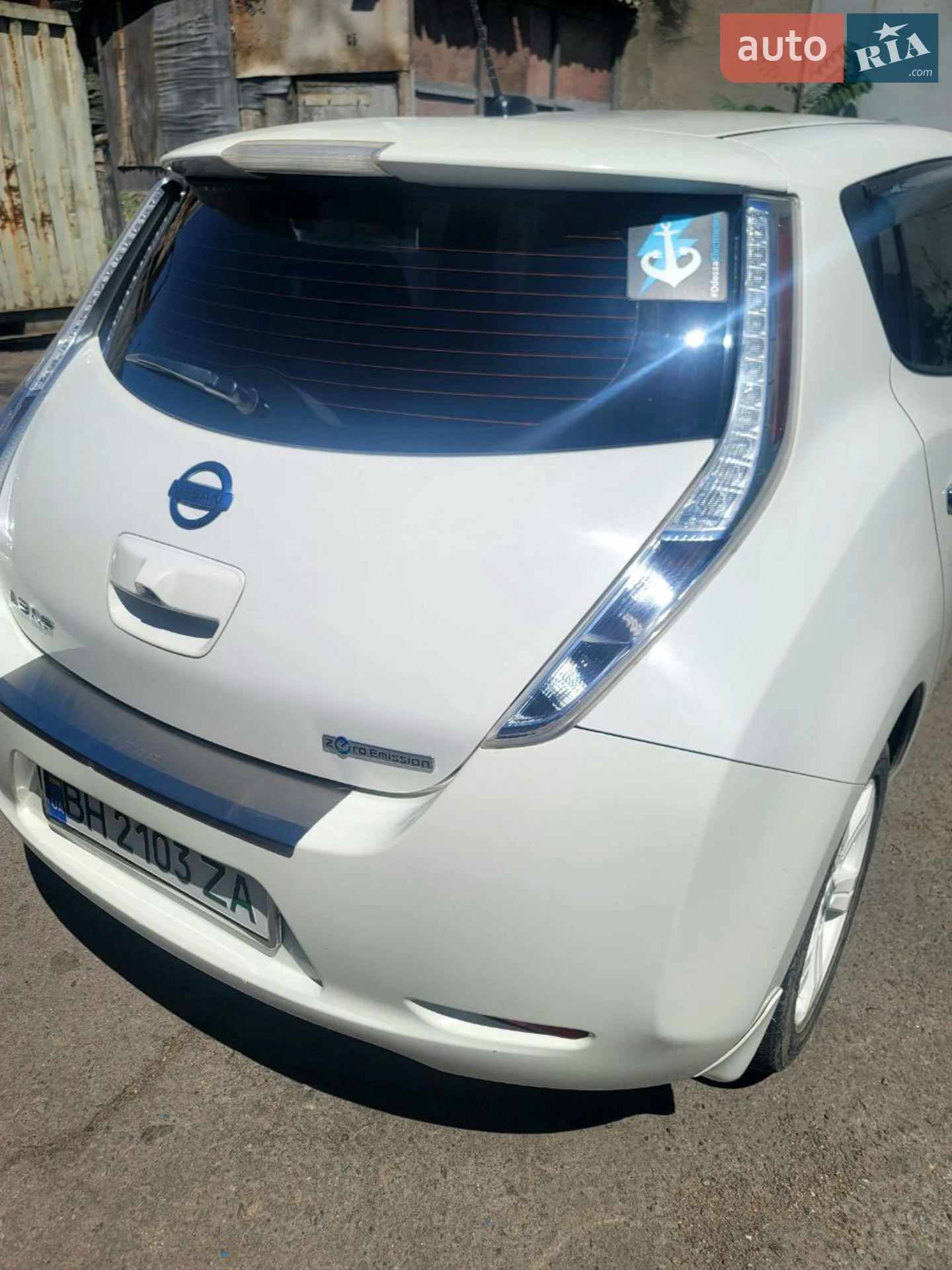 2015 Nissan Leaf - мініатюра 3