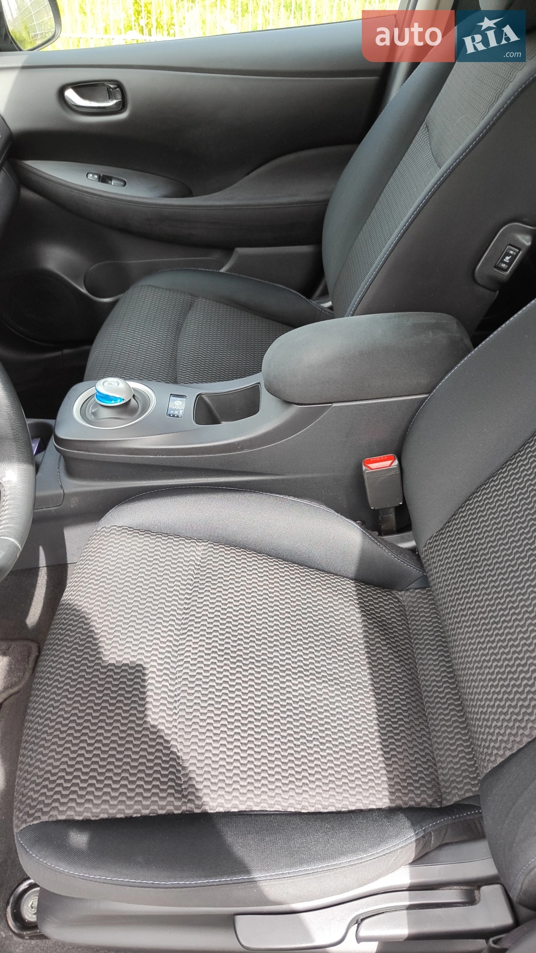 2014 Nissan Leaf - мініатюра 18