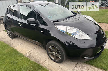 Хетчбек Nissan Leaf 2014 в Кам'янці