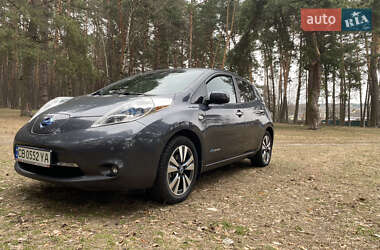 Хетчбек Nissan Leaf 2013 в Чернігові