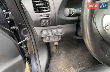Хетчбек Nissan Leaf 2013 в Чернігові