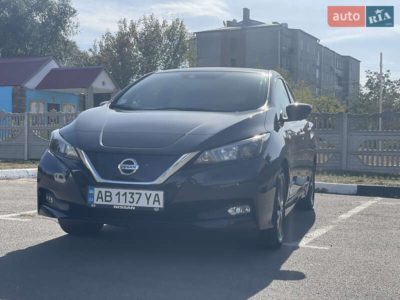 Хэтчбек Nissan Leaf 2020 в Виннице