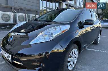 Хэтчбек Nissan Leaf 2015 в Одессе