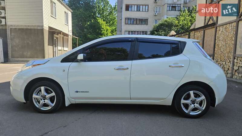 Хетчбек Nissan Leaf 2013 в Одесі фото 20 Хетчбек Nissan Leaf 2013 в Одесі