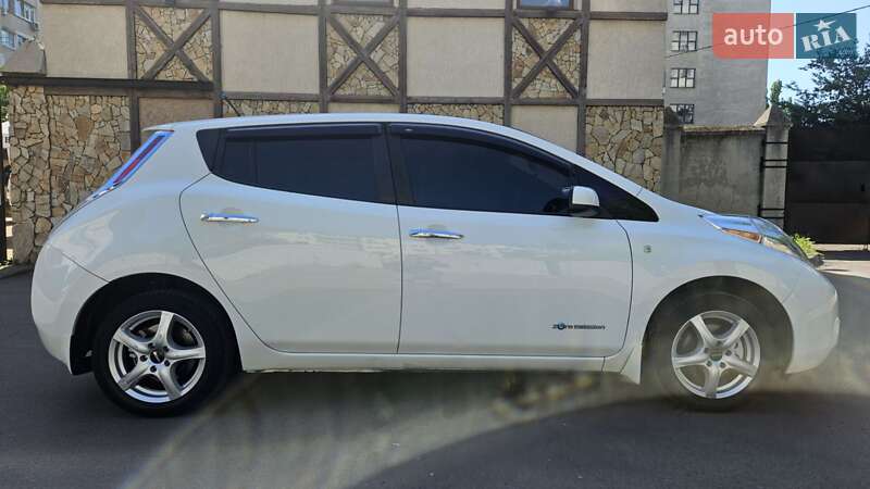Хетчбек Nissan Leaf 2013 в Одесі фото 30 Хетчбек Nissan Leaf 2013 в Одесі