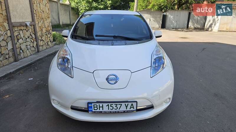 Хетчбек Nissan Leaf 2013 в Одесі фото 39 Хетчбек Nissan Leaf 2013 в Одесі