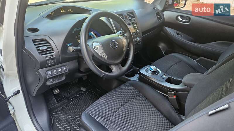 Хетчбек Nissan Leaf 2013 в Одесі фото 54 Хетчбек Nissan Leaf 2013 в Одесі