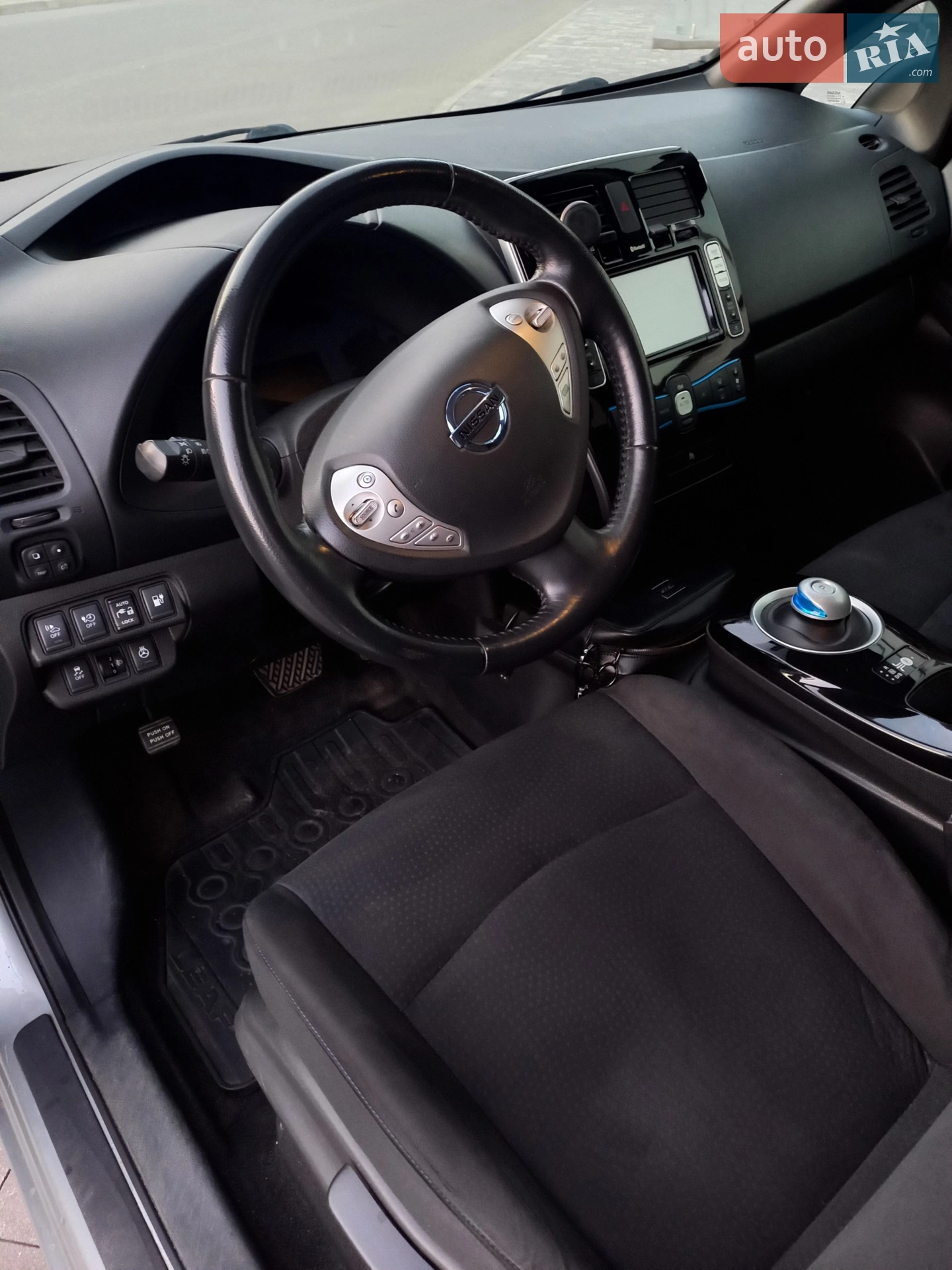 2015 Nissan Leaf - мініатюра 8