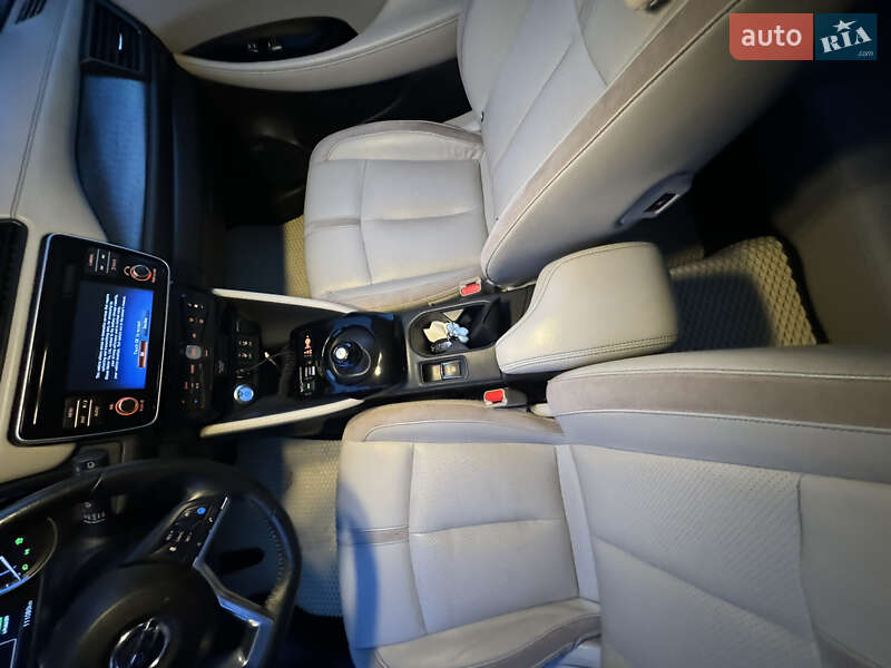 Хэтчбек Nissan Leaf 2018 в Хмельницком фото 7 Хэтчбек Nissan Leaf 2018 в Хмельницком