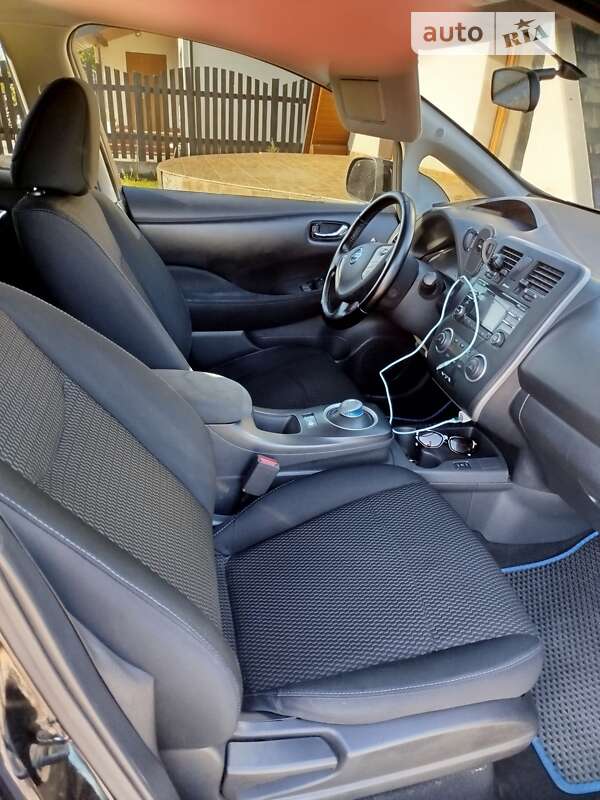 Хэтчбек Nissan Leaf 2015 в Львове фото 10 Хэтчбек Nissan Leaf 2015 в Львове